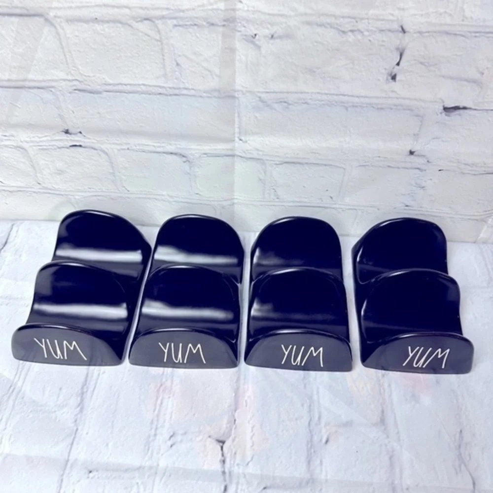 NWT Rae dunn black yum taco‎ holders set of 4